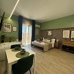 Apartment La Botanica - Station *