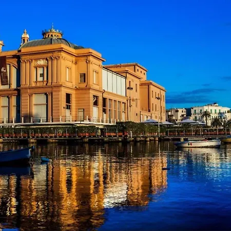 La Botanica - Station * Μπάρι