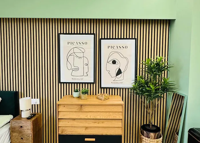 La Botanica - Station *